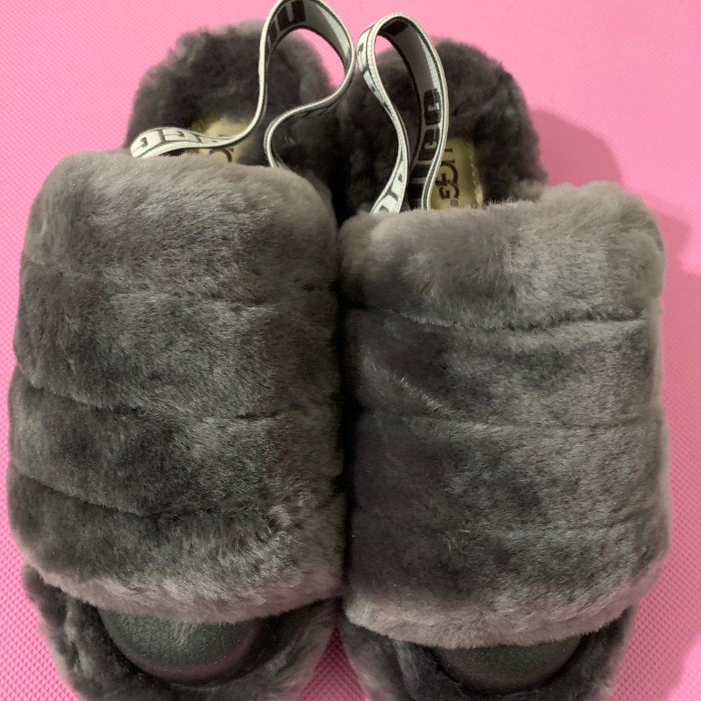 Ugg slides